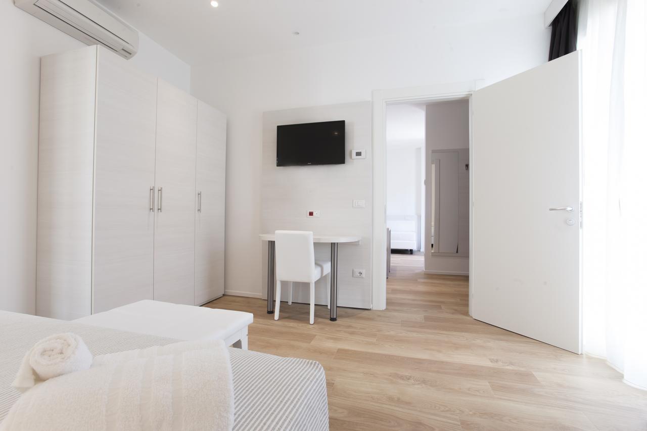 Hotel Houston Suites Rimini Exterior foto