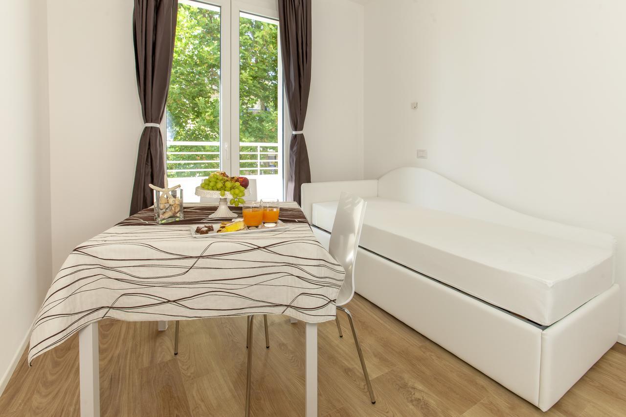 Hotel Houston Suites Rimini Exterior foto