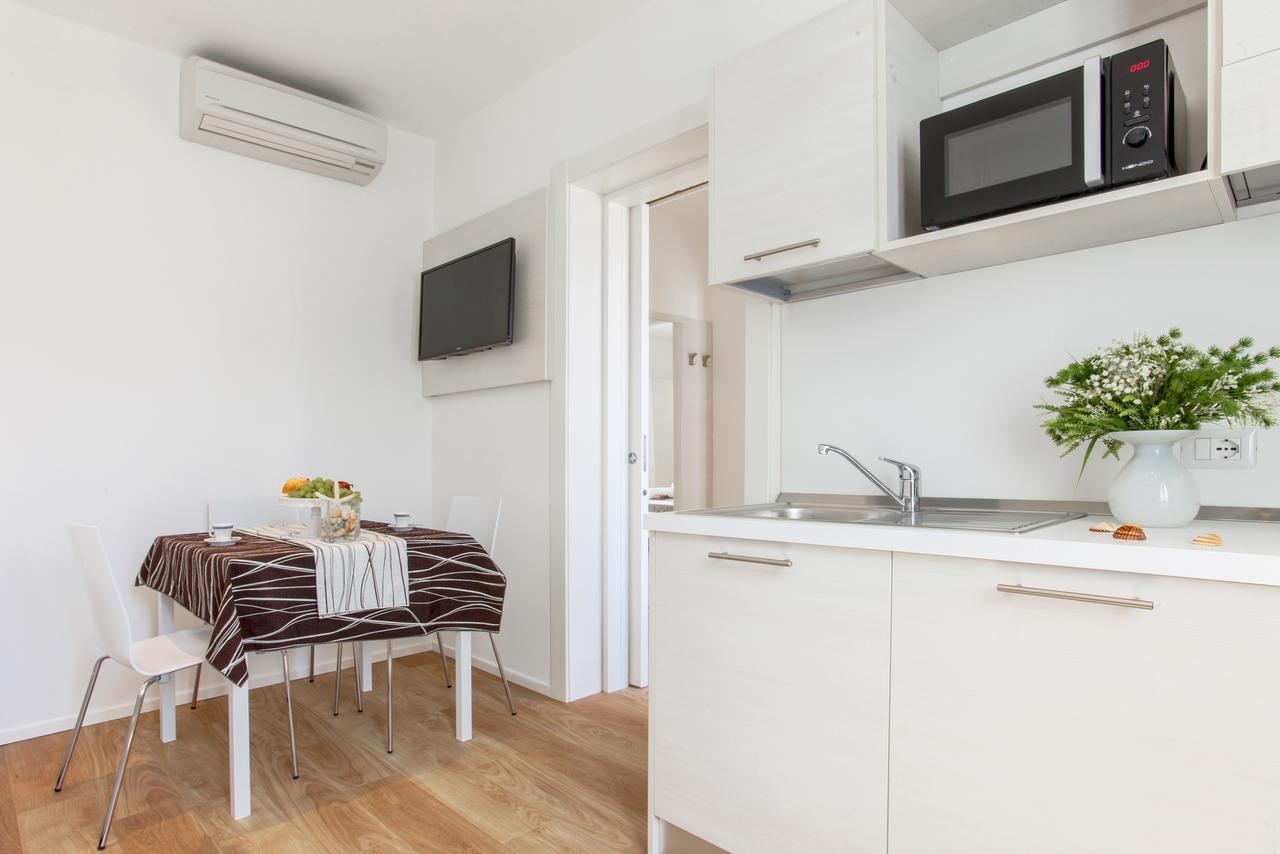 Hotel Houston Suites Rimini Exterior foto