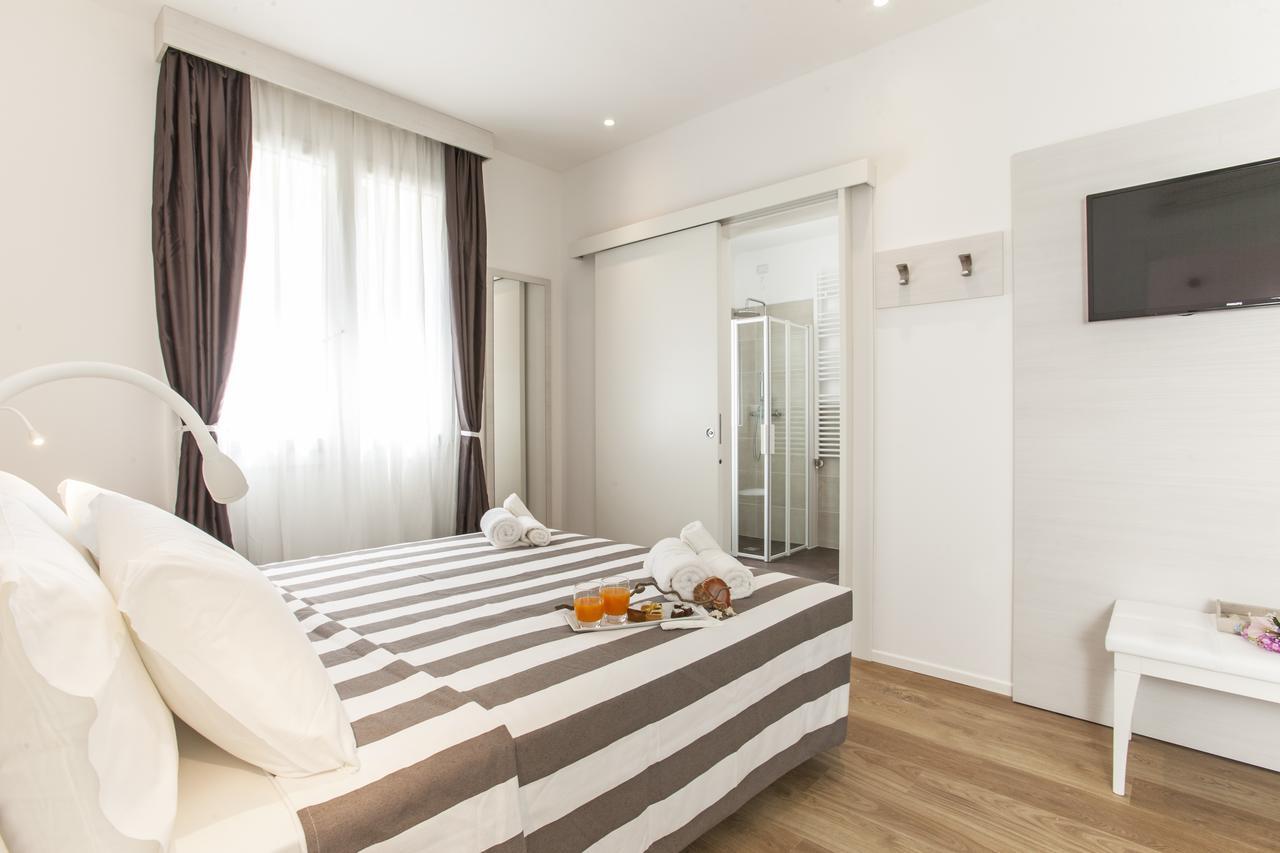 Hotel Houston Suites Rimini Exterior foto