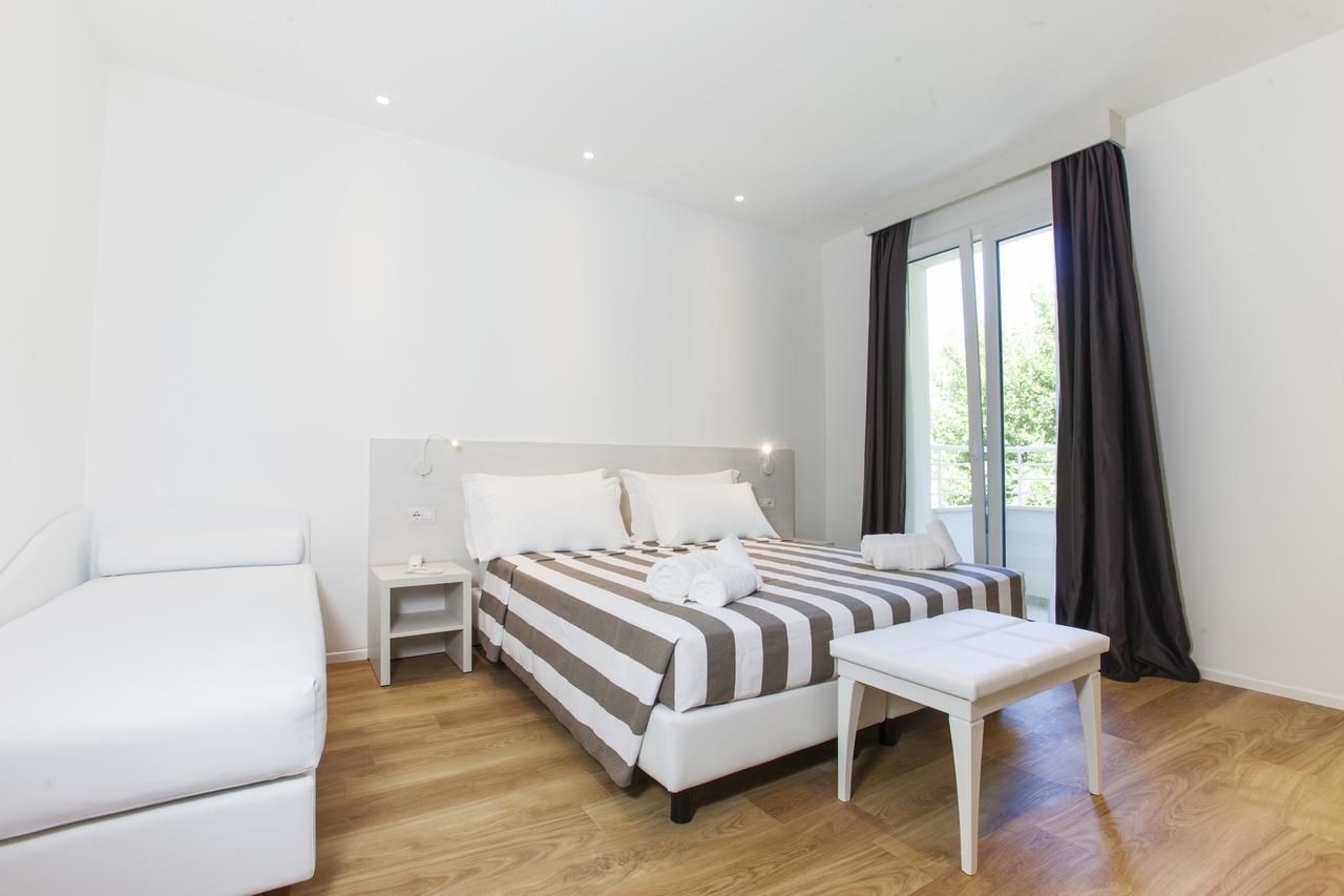 Hotel Houston Suites Rimini Exterior foto