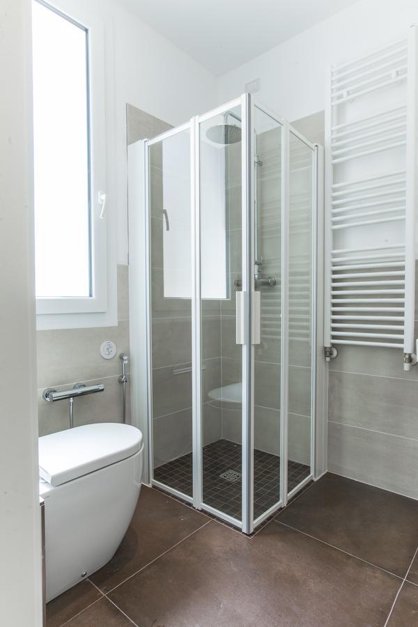 Hotel Houston Suites Rimini Exterior foto